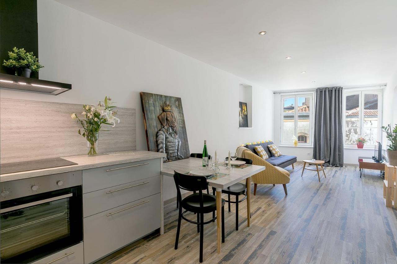 Apartamento Unsejourametz-Fr Meubles Ossons Du T2 Au T4 Avec Parking, Exterior foto