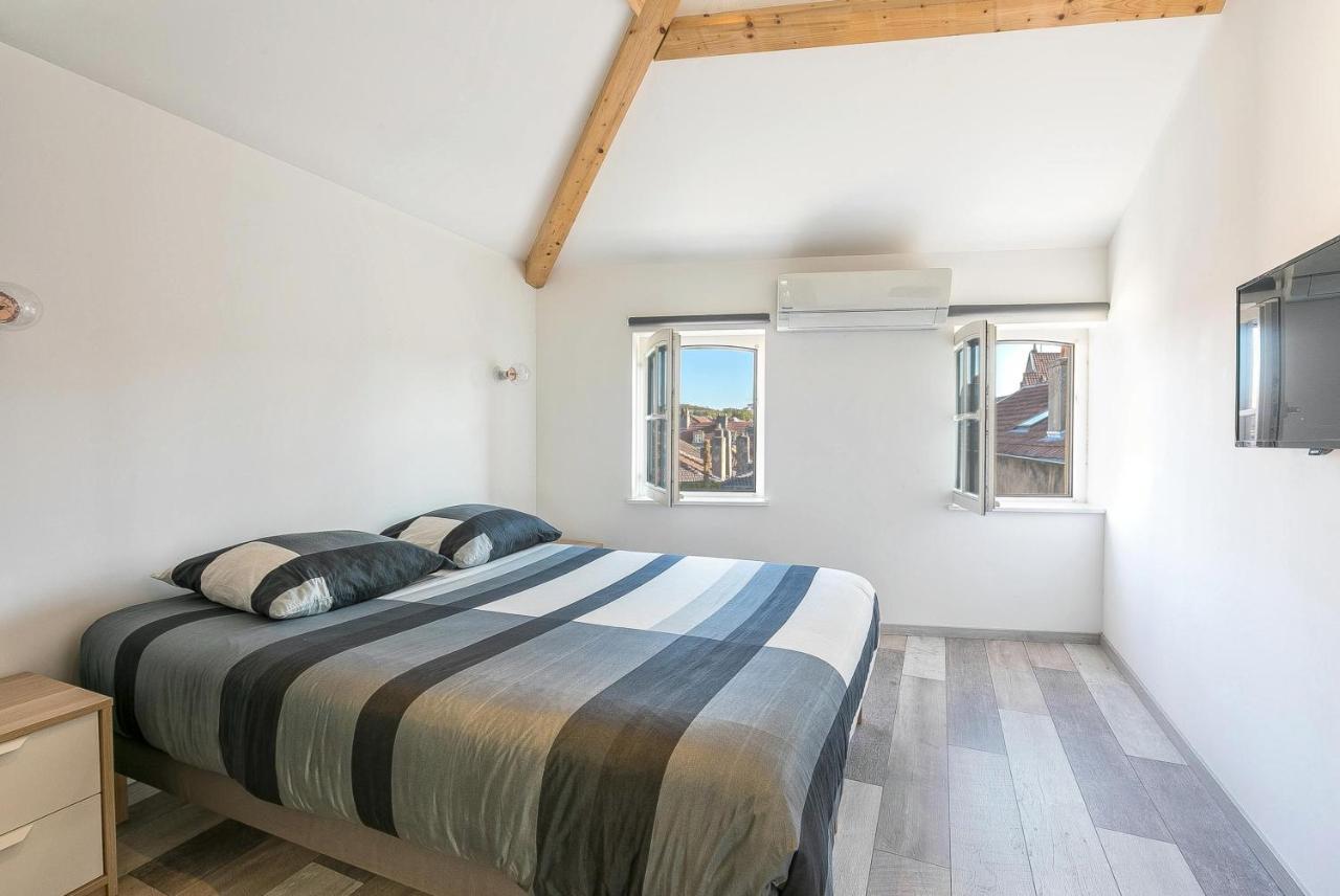 Apartamento Unsejourametz-Fr Meubles Ossons Du T2 Au T4 Avec Parking, Exterior foto