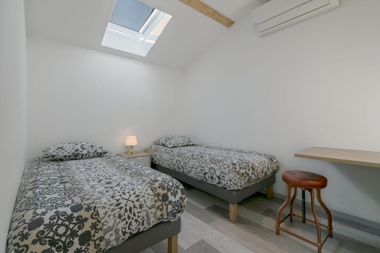 Apartamento Unsejourametz-Fr Meubles Ossons Du T2 Au T4 Avec Parking, Exterior foto